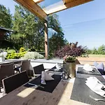 S'hoamatl Dorfkrug Apartmanhotel 4*