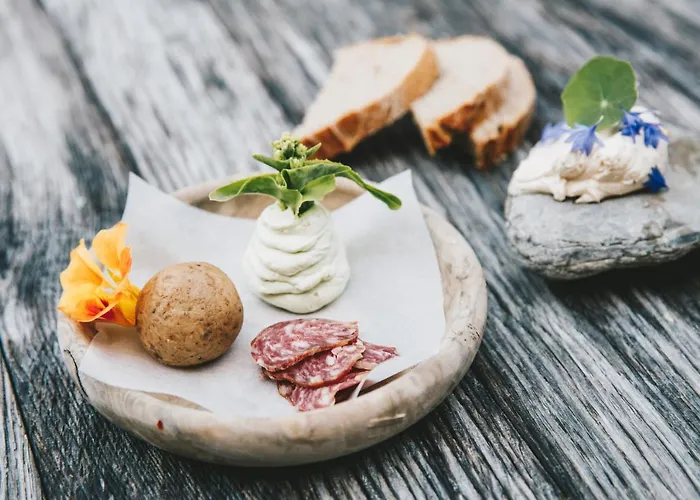 S'hoamatl Dorfkrug Apartmanhotel 4*