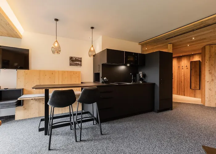 S'hoamatl Dorfkrug Aparthotel Mösern